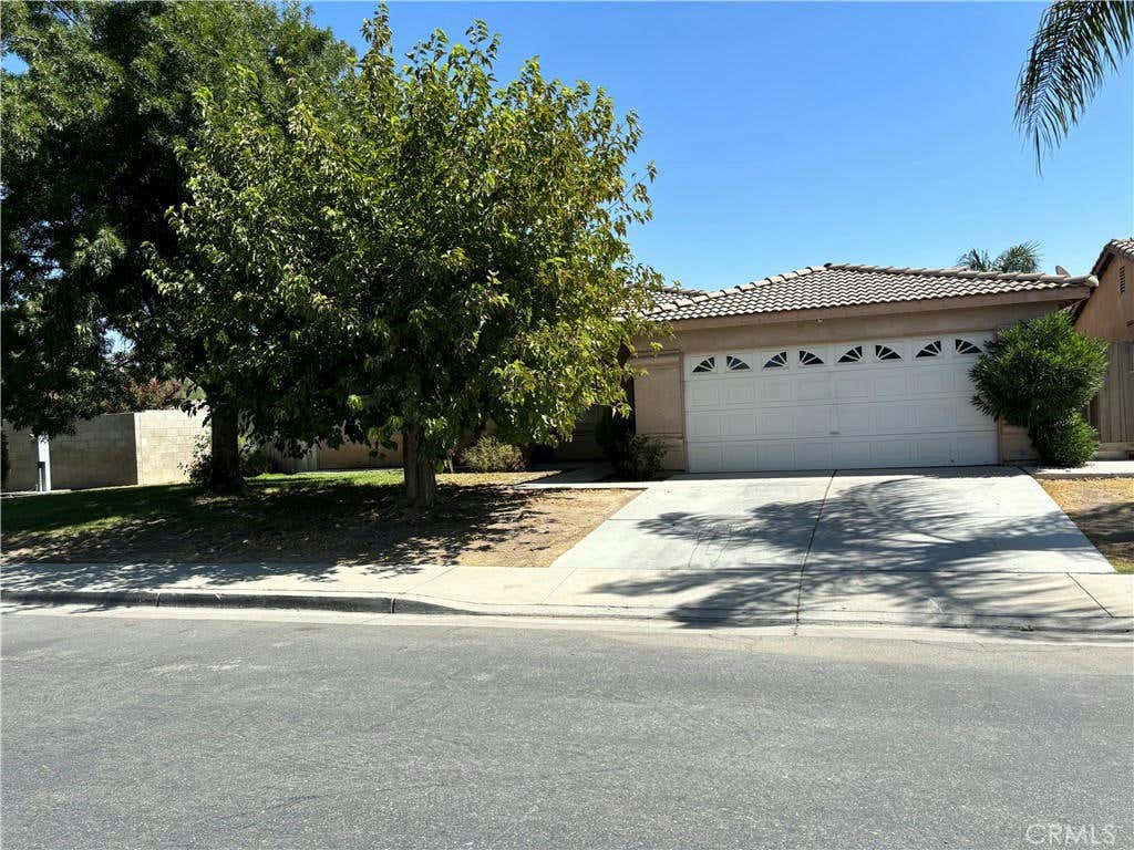 603 CALLE DEL SOL ST, BAKERSFIELD, CA 93307, photo 1 of 14