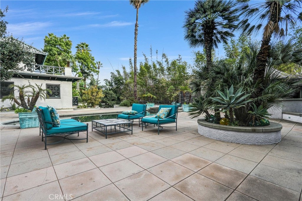 Pasadena, California, 91106, United States, 8 Bedrooms Bedrooms, ,10 BathroomsBathrooms,Residential,Active,1996260