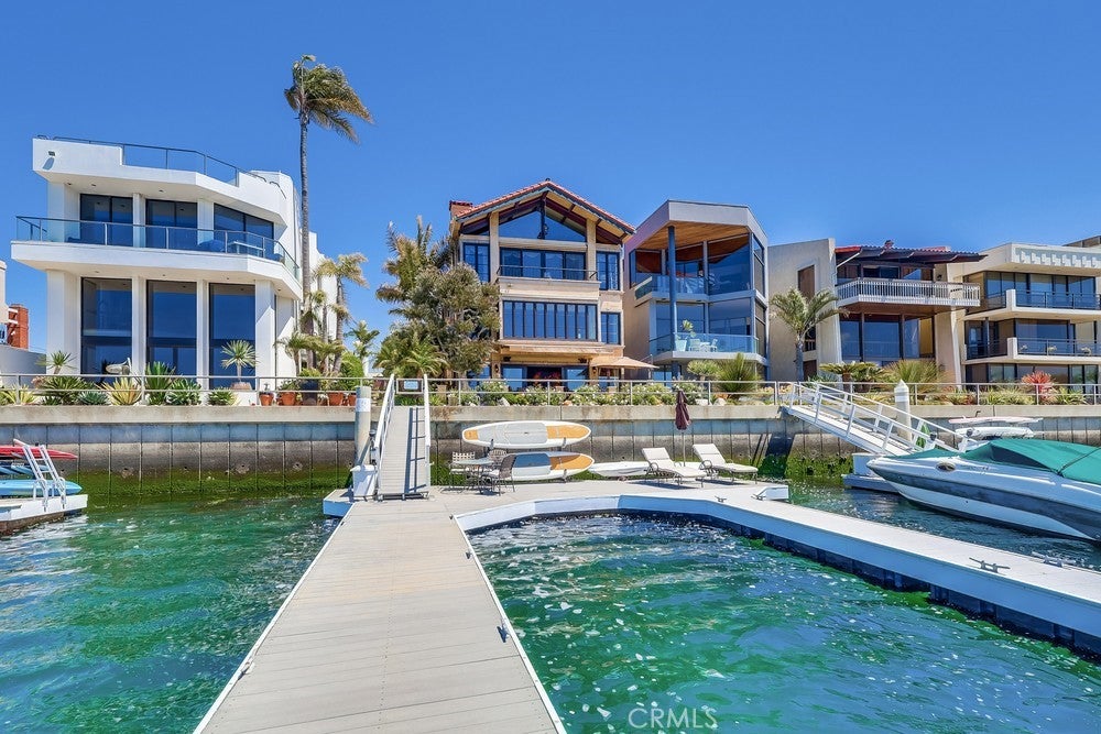 Long Beach, California, 90803, United States, 4 Bedrooms Bedrooms, ,4 BathroomsBathrooms,Residential,Active,1903219