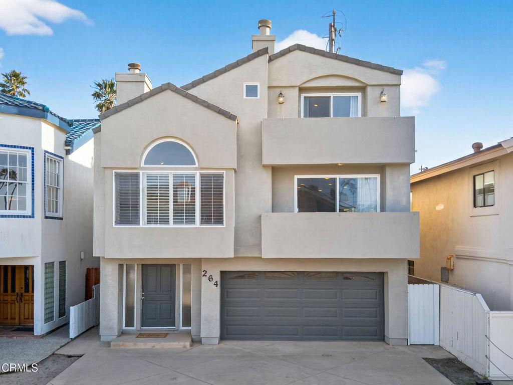 Oxnard, California, 93035, United States, 4 Bedrooms Bedrooms, ,3 BathroomsBathrooms,Residential,Active,2031789