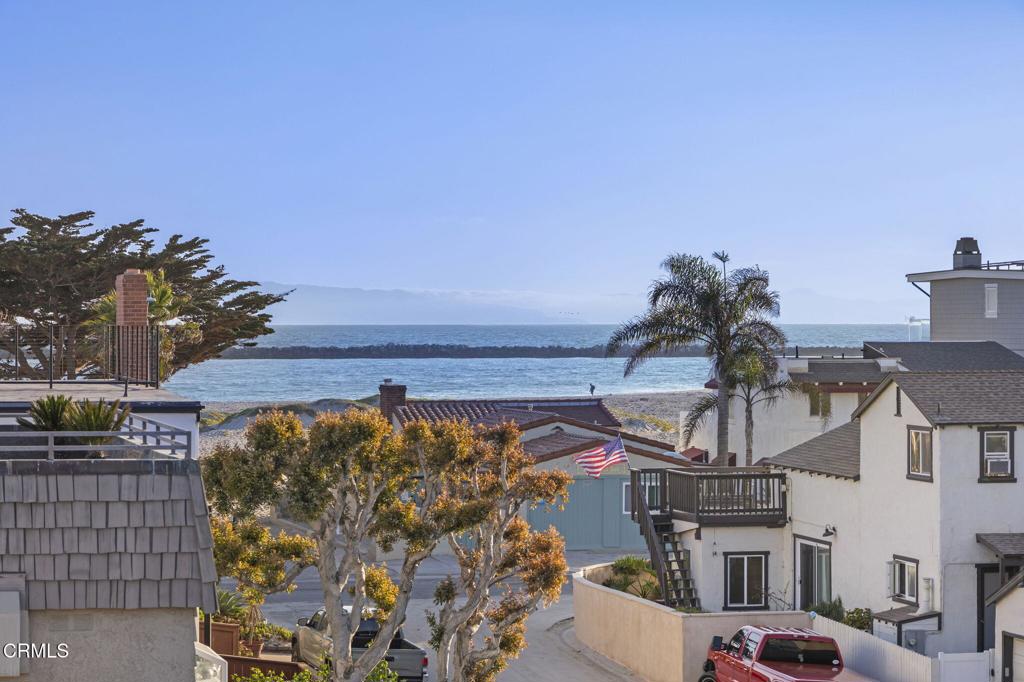Oxnard, California, 93035, United States, ,3 BathroomsBathrooms,Residential,Active,1894775