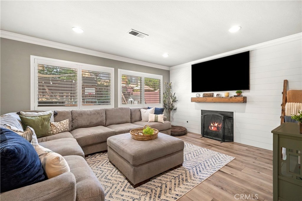 Rancho Santa Margarita, California, 92688, United States, 4 Bedrooms Bedrooms, ,3 BathroomsBathrooms,Residential,Active,1944272