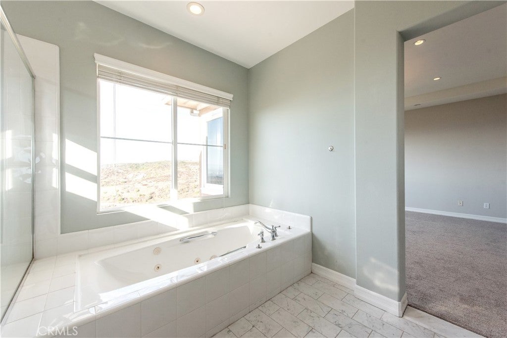 Newport Coast, California, 92657, United States, 3 Bedrooms Bedrooms, ,3 BathroomsBathrooms,Residential,Active,1944021