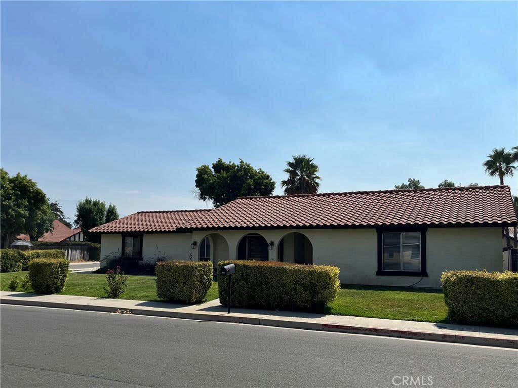 398 ANGELA WAY, SAN JACINTO, CA 92583, photo 1 of 28