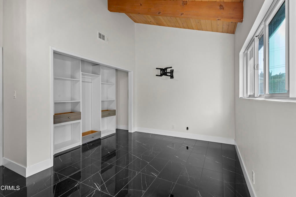 Camarillo, California, 93010, United States, 4 Bedrooms Bedrooms, ,4 BathroomsBathrooms,Residential,Active,1853635