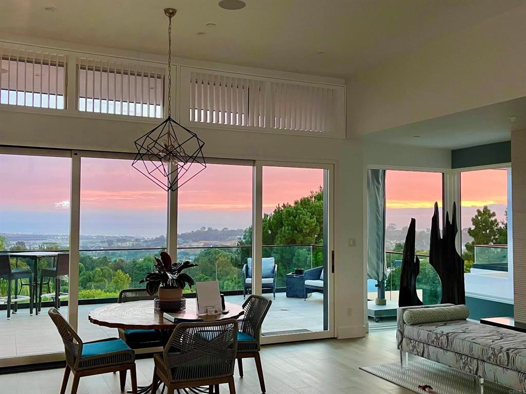 Del Mar, California, 92014, United States, 5 Bedrooms Bedrooms, ,6 BathroomsBathrooms,Residential,Active,2011441