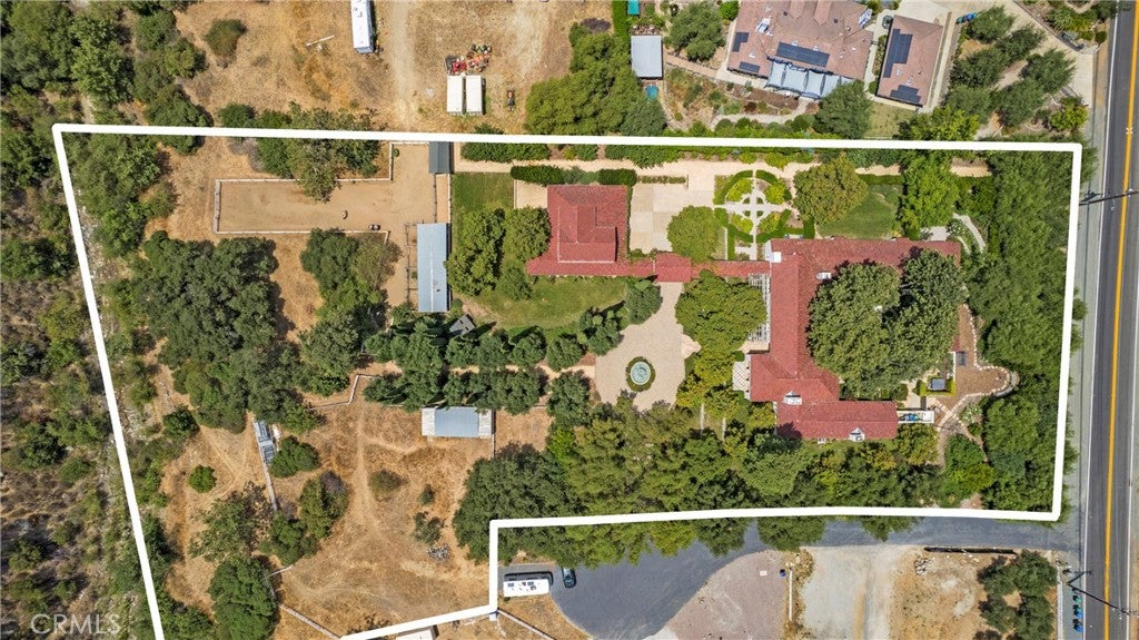 Silverado, California, 92676, United States, 6 Bedrooms Bedrooms, ,9 BathroomsBathrooms,Residential,Active,1926709