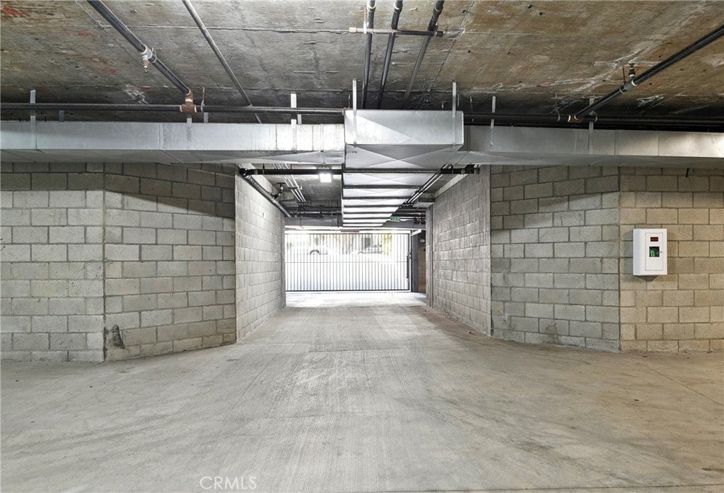 Santa Monica, California, 90405, United States, ,3 BathroomsBathrooms,Residential,Active,1894761