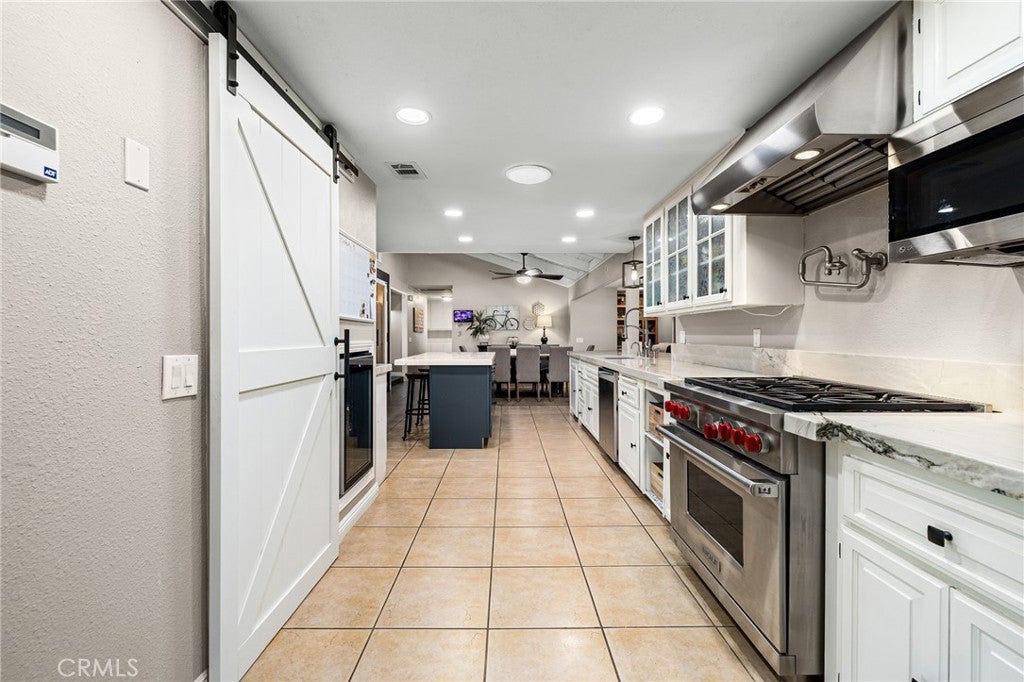 La Verne, California, 91750, United States, 4 Bedrooms Bedrooms, ,2 BathroomsBathrooms,Residential,Active,1961967