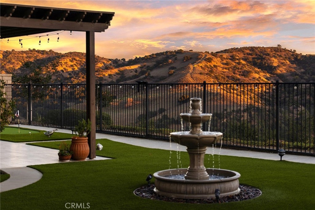 Chino Hills, California, 91709, United States, 5 Bedrooms Bedrooms, ,6 BathroomsBathrooms,Residential,Active,1986885