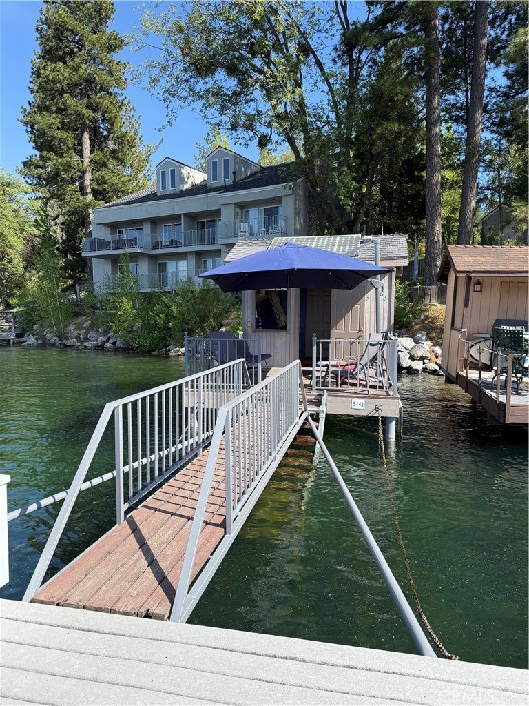 Lake Arrowhead, California, 92352, United States, ,4 BathroomsBathrooms,Residential,Active,1791398