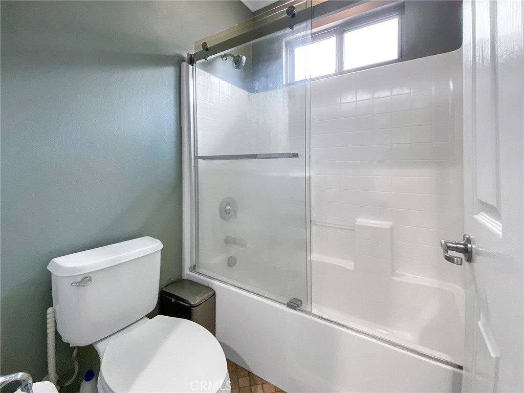 Long Beach, California, 90804, United States, 4 Bedrooms Bedrooms, ,4 BathroomsBathrooms,Residential,Active,1986886