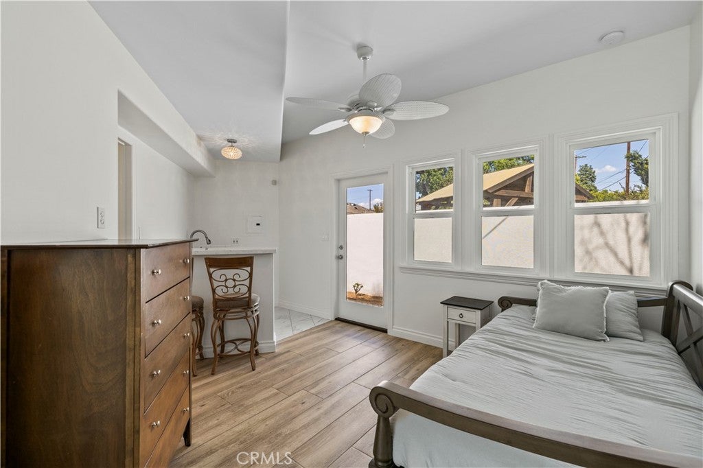 Northridge, California, 91325, United States, 4 Bedrooms Bedrooms, ,4 BathroomsBathrooms,Residential,Active,1936096