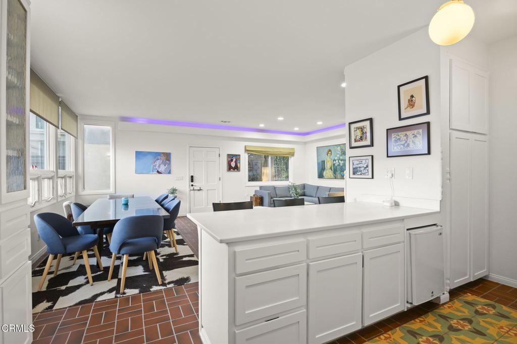Oxnard, California, 93035, United States, 3 Bedrooms Bedrooms, ,4 BathroomsBathrooms,Residential,Active,1905342