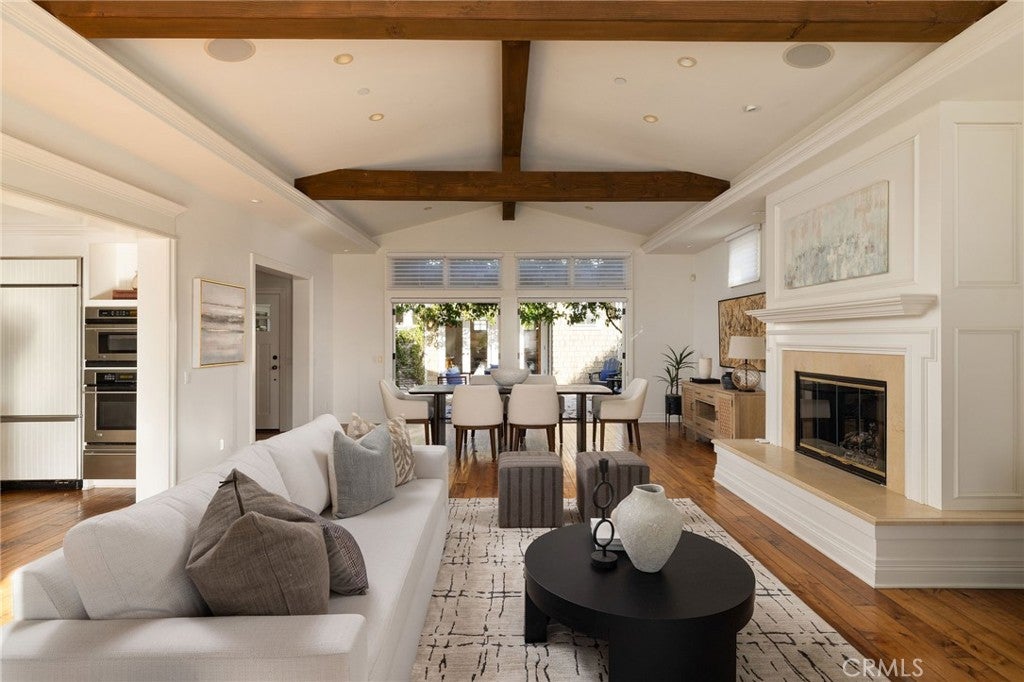 Corona Del Mar, California, 92625, United States, 4 Bedrooms Bedrooms, ,3 BathroomsBathrooms,Residential,Active,1871240