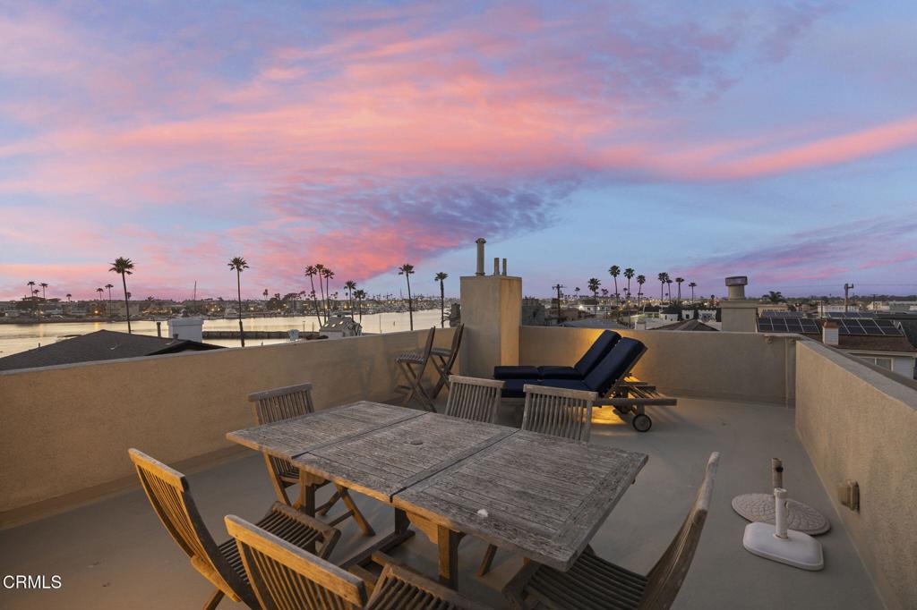 Oxnard, California, 93035, United States, 4 Bedrooms Bedrooms, ,3 BathroomsBathrooms,Residential,Active,2031789