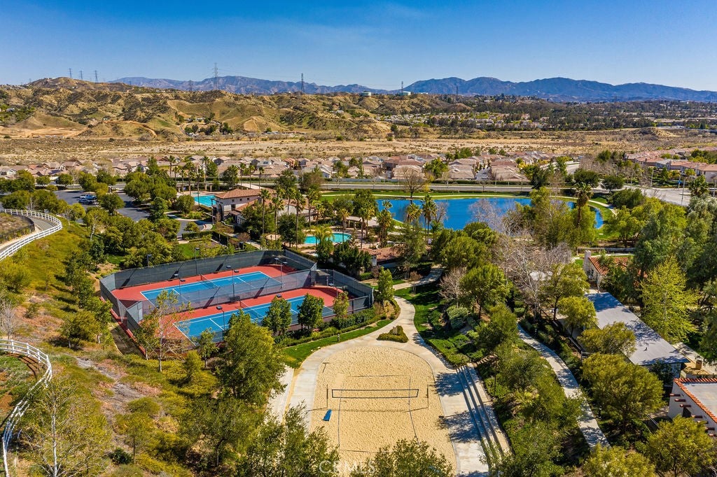 Valencia, California, 91354, United States, 6 Bedrooms Bedrooms, ,6 BathroomsBathrooms,Residential,Active,2008301