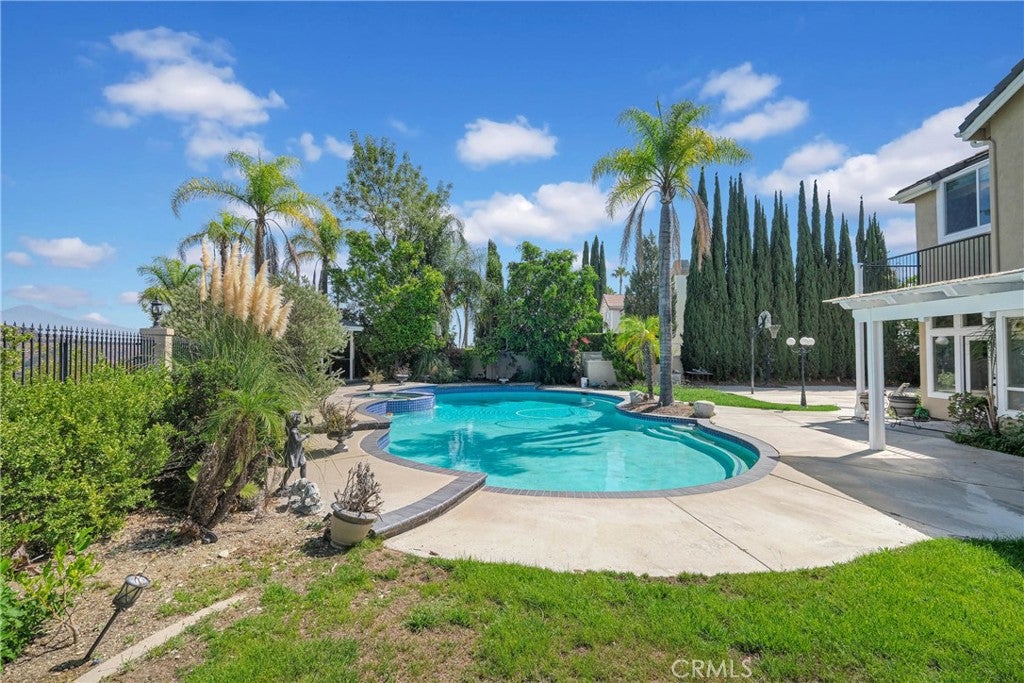 Walnut, California, 91789, United States, 5 Bedrooms Bedrooms, ,5 BathroomsBathrooms,Residential,Active,1952624