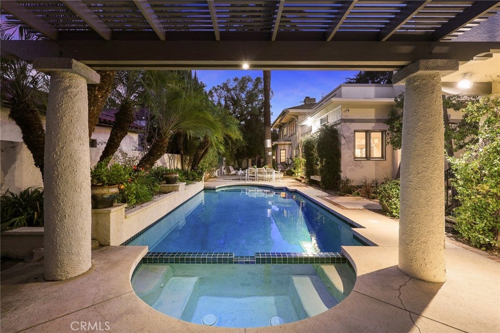 928 S El Molino Ave – image 51