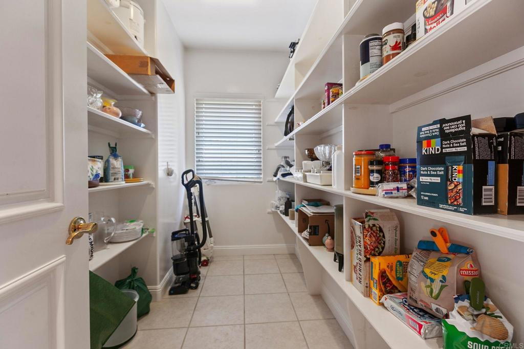 Bonsall, California, 92003, United States, 4 Bedrooms Bedrooms, ,4 BathroomsBathrooms,Residential,Active,1892629