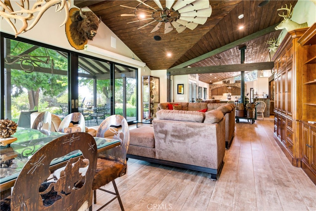 Oak Glen, California, 92399, United States, ,3 BathroomsBathrooms,Residential,Pending,1782592