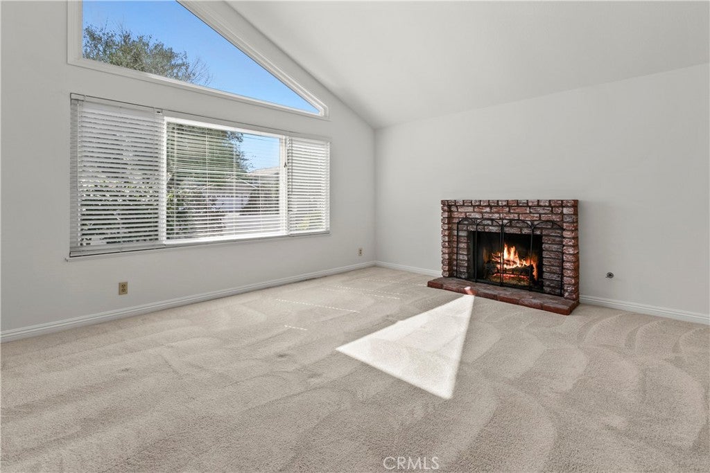 Fountain Valley, California, 92708, United States, 4 Bedrooms Bedrooms, ,3 BathroomsBathrooms,Residential,Active,1922326