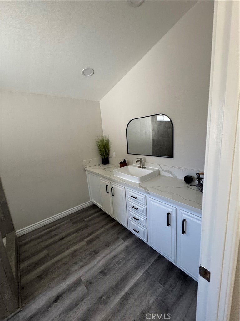 Corona, California, 92882, United States, ,3 BathroomsBathrooms,Residential,Active,1726827