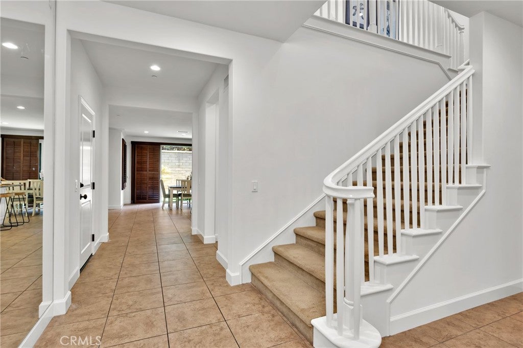 Irvine, California, 92618, United States, 4 Bedrooms Bedrooms, ,4 BathroomsBathrooms,Residential,Active,1894158