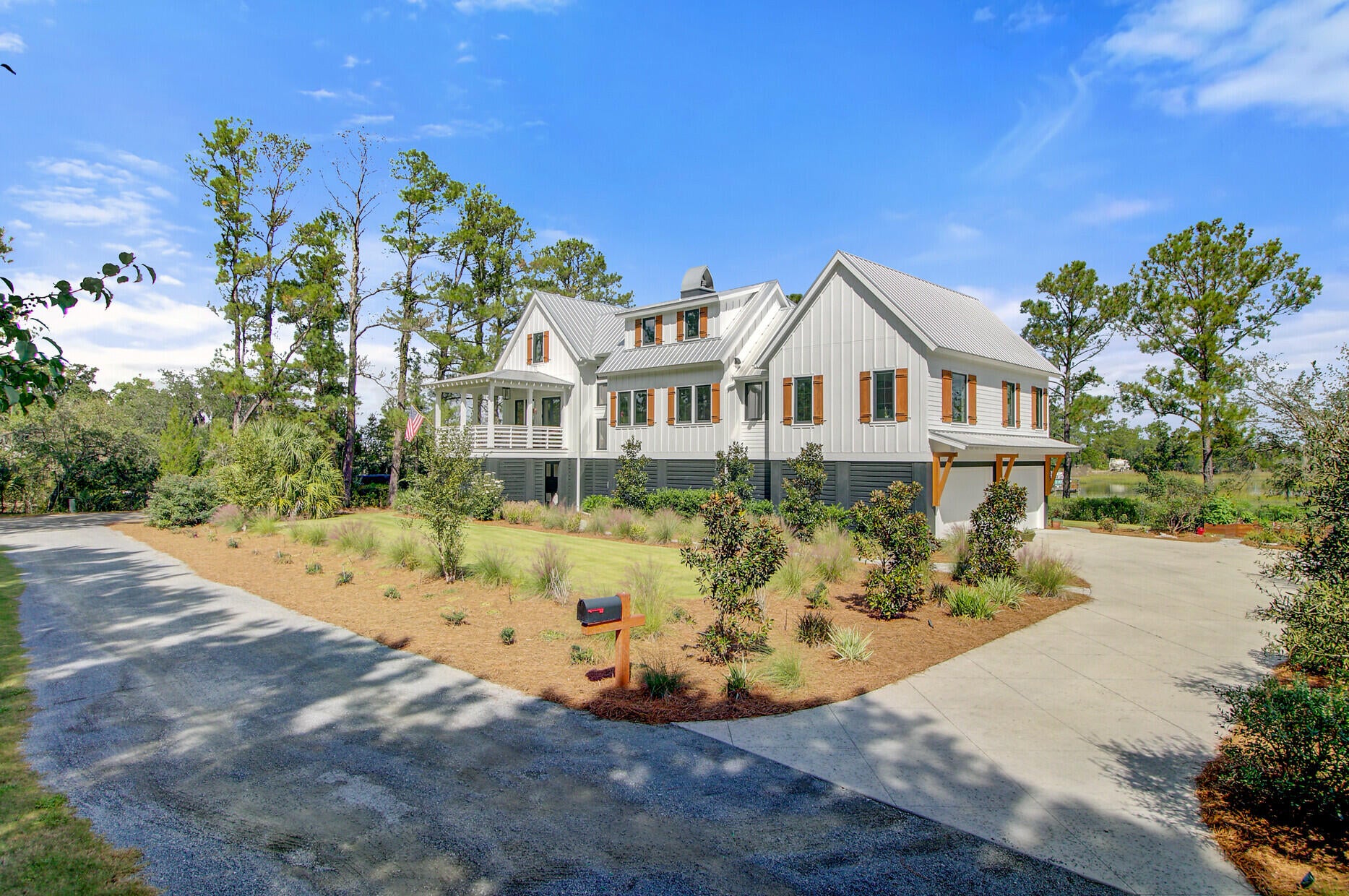 Johns Island, South Carolina, 29455, United States, 4 Bedrooms Bedrooms, ,4 BathroomsBathrooms,Residential,Active,1961948