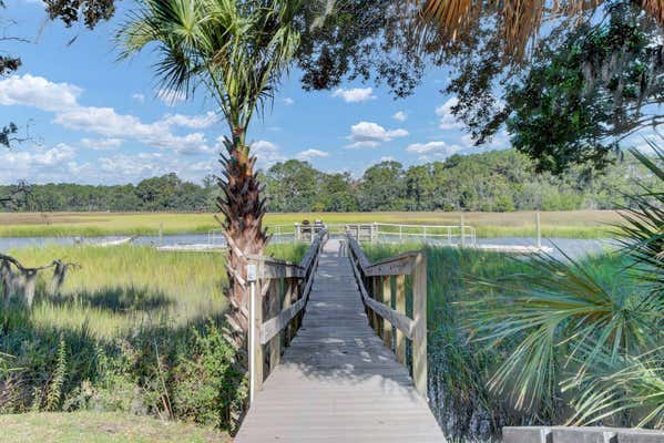 182 BERESFORD CREEK ST, DANIEL ISLAND, SC 29492, photo 2 of 36