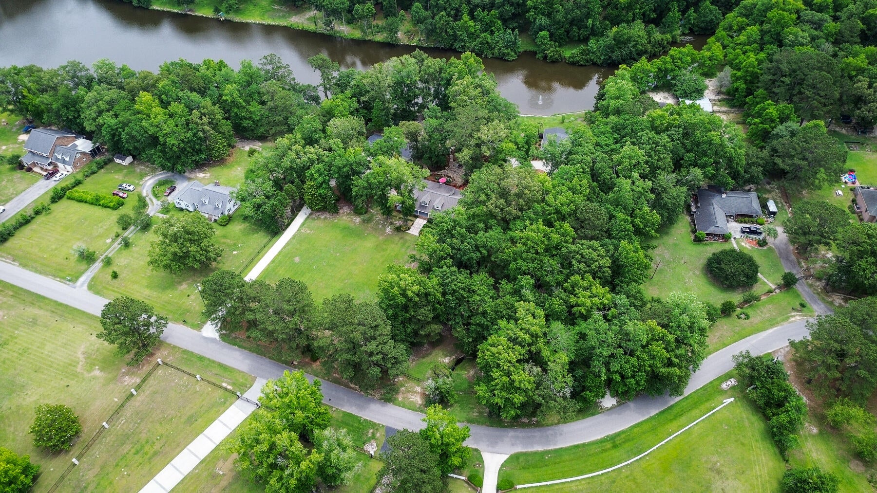 Summerville, South Carolina, 29483, United States, 5 Bedrooms Bedrooms, ,4 BathroomsBathrooms,Residential,Active,1823957