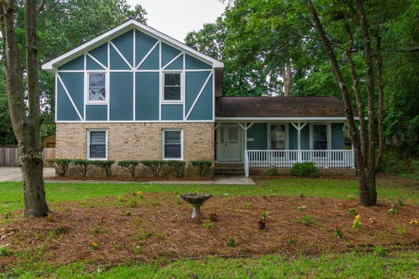 210 FOXCROFT LN, SUMMERVILLE, SC 29485, photo 2 of 41