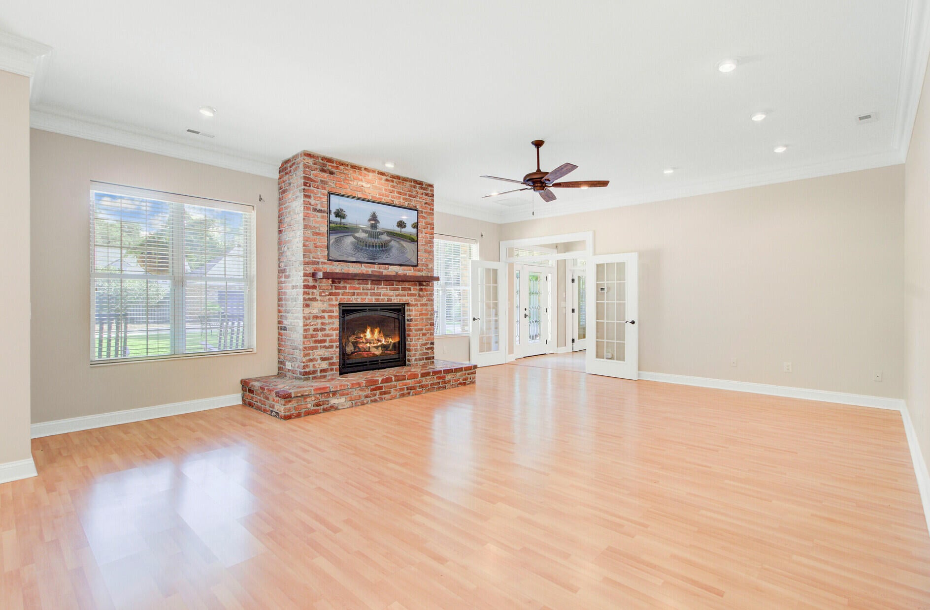 Summerville, South Carolina, 29483, United States, 6 Bedrooms Bedrooms, ,6 BathroomsBathrooms,Residential,Active,1913945