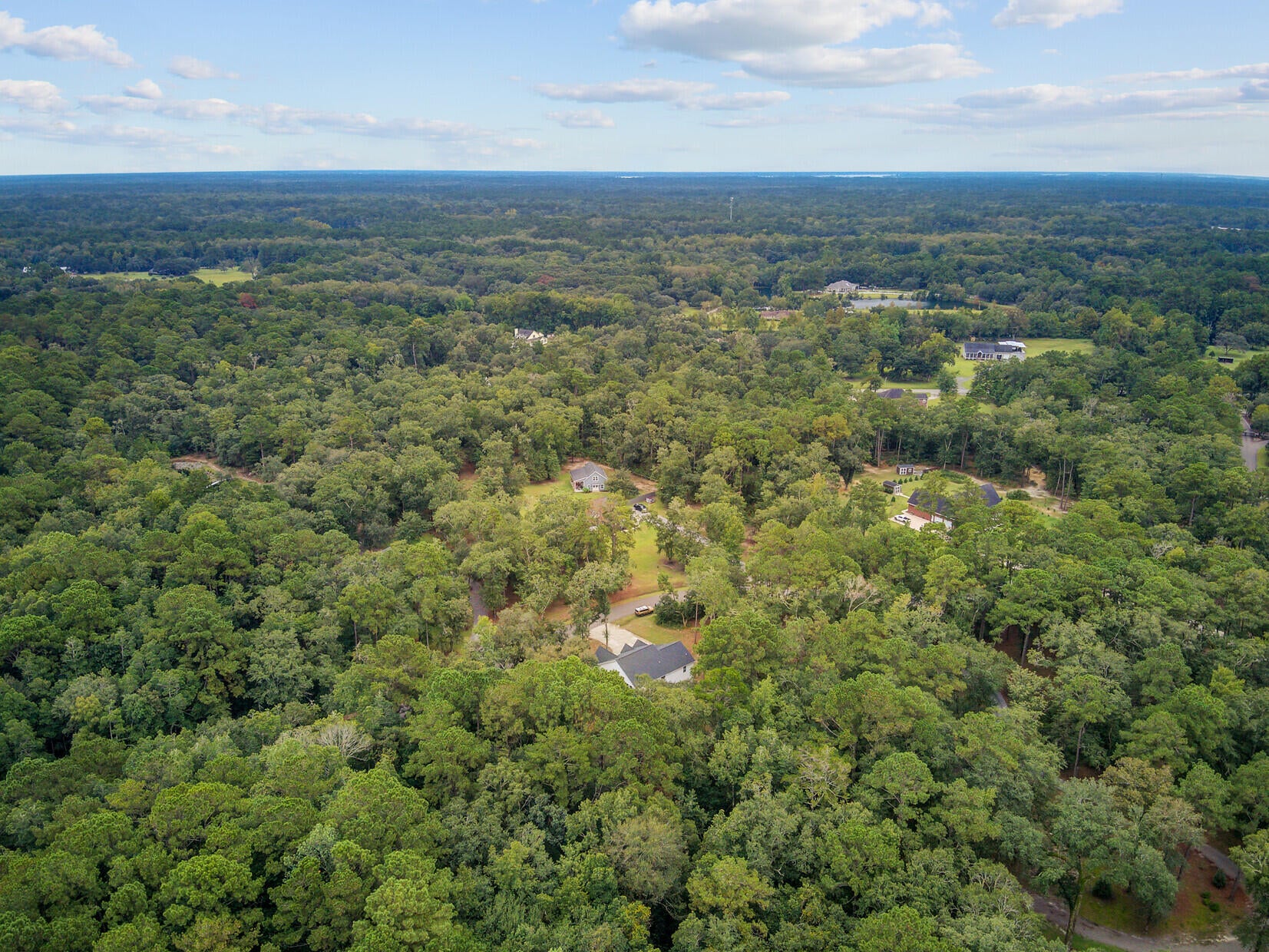 Ravenel, South Carolina, 29470, United States, 5 Bedrooms Bedrooms, ,3 BathroomsBathrooms,Residential,Active,1944033