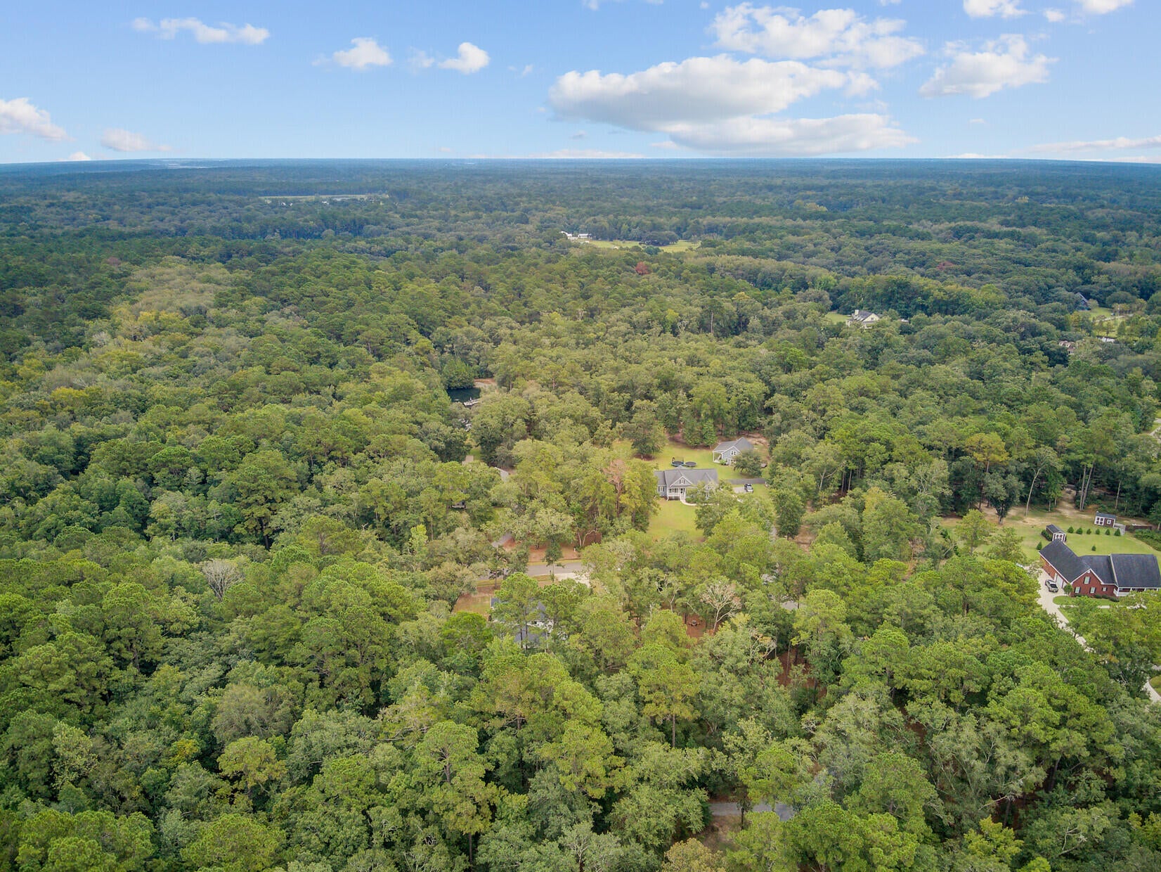 Ravenel, South Carolina, 29470, United States, 5 Bedrooms Bedrooms, ,3 BathroomsBathrooms,Residential,Active,1944033