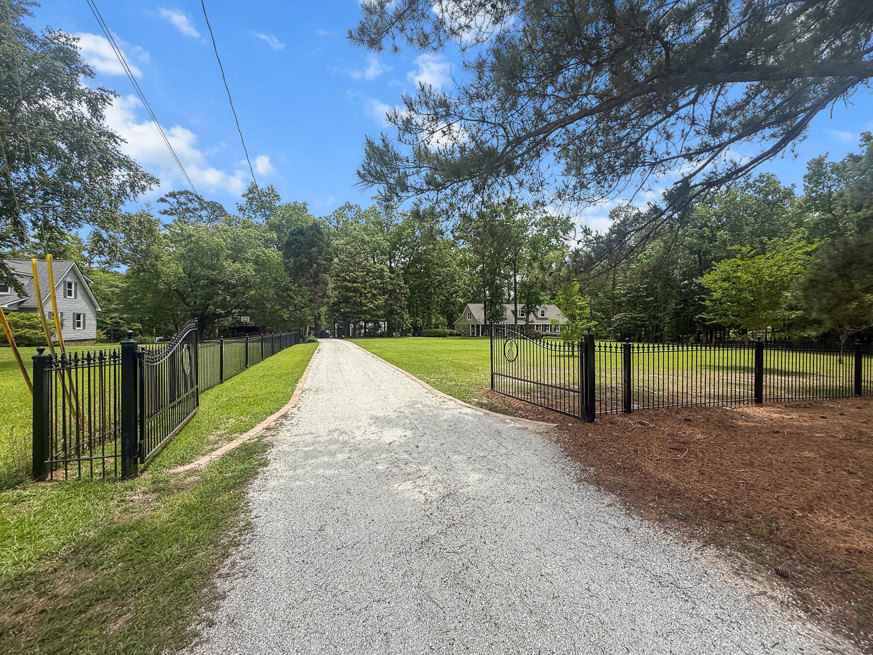 Summerville, South Carolina, 29483, United States, 5 Bedrooms Bedrooms, ,4 BathroomsBathrooms,Residential,Active,1823957