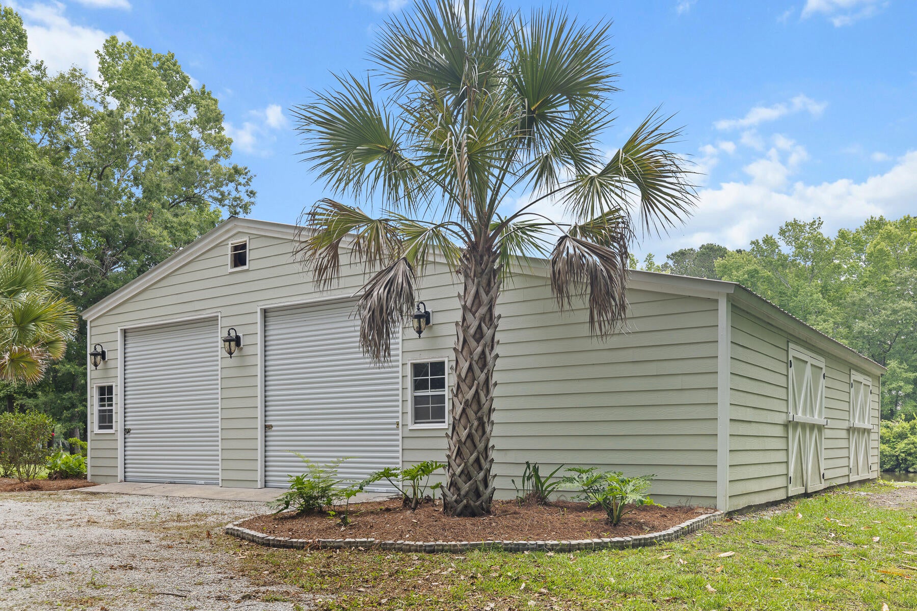 Summerville, South Carolina, 29483, United States, 5 Bedrooms Bedrooms, ,4 BathroomsBathrooms,Residential,Active,1823957