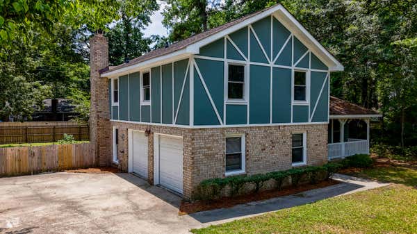 210 FOXCROFT LN, SUMMERVILLE, SC 29485, photo 4 of 41