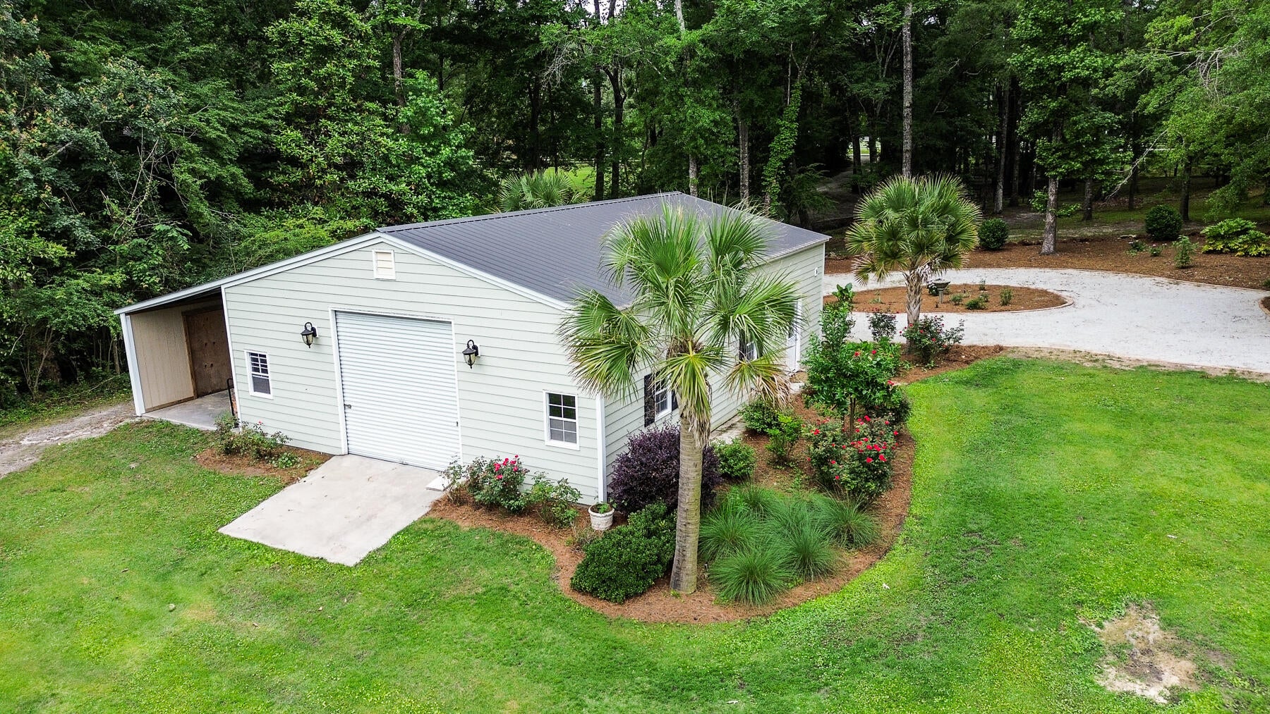 Summerville, South Carolina, 29483, United States, 5 Bedrooms Bedrooms, ,4 BathroomsBathrooms,Residential,Active,1823957