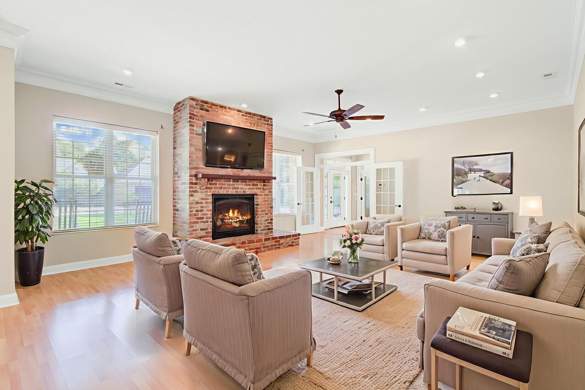 Summerville, South Carolina, 29483, United States, 6 Bedrooms Bedrooms, ,6 BathroomsBathrooms,Residential,Active,2007343