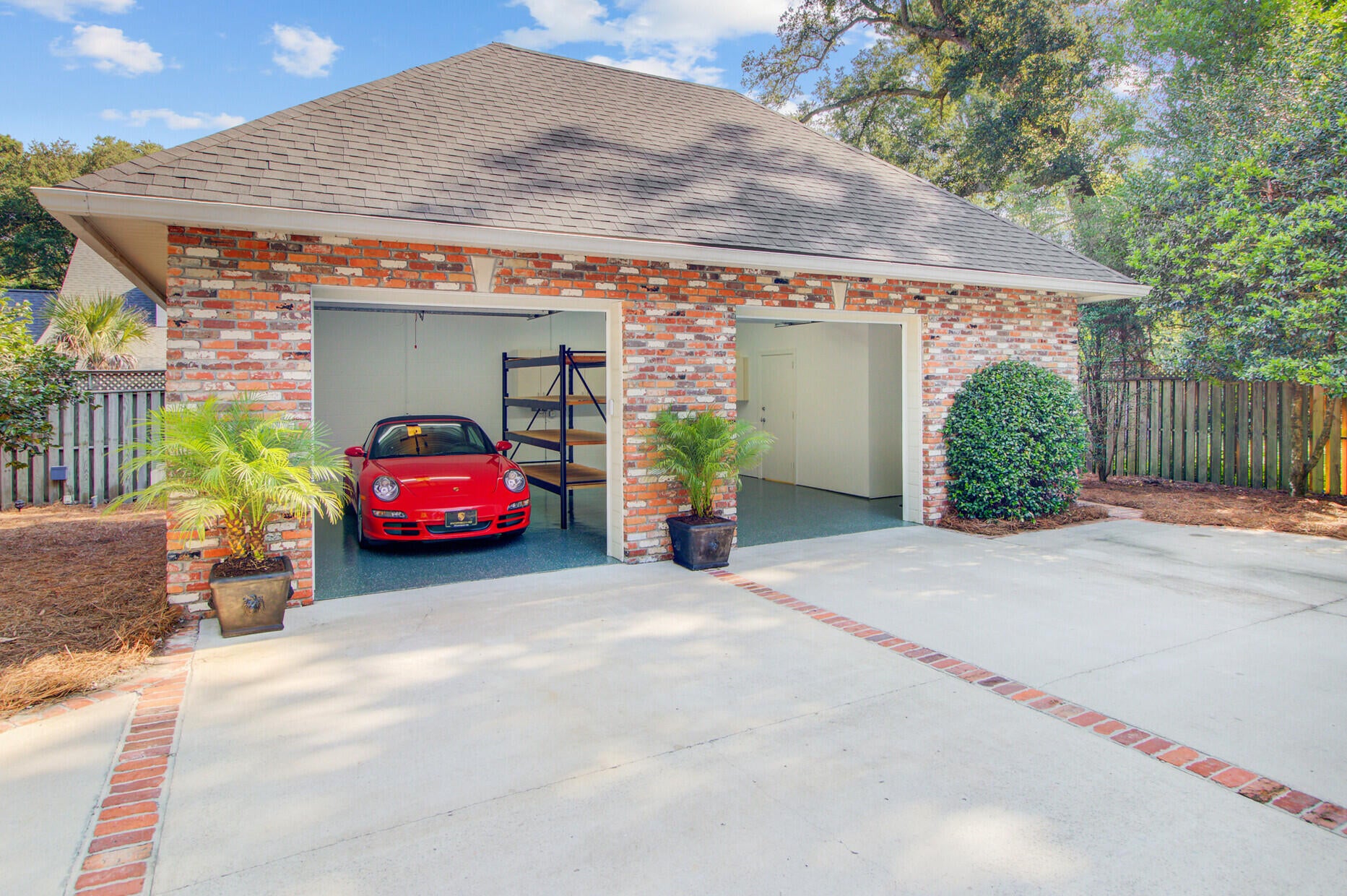 Summerville, South Carolina, 29483, United States, 6 Bedrooms Bedrooms, ,6 BathroomsBathrooms,Residential,Active,1913945