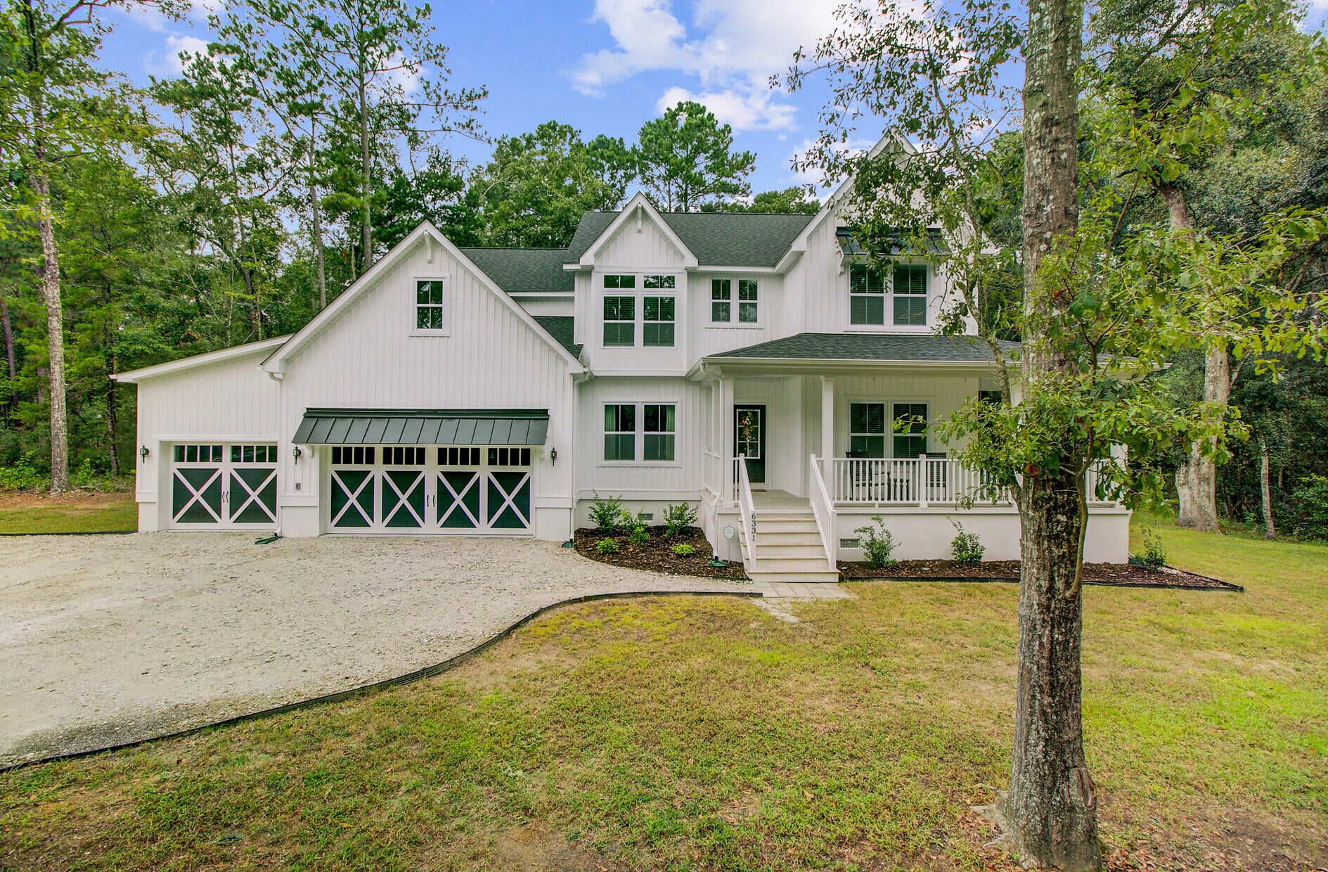 Ravenel, South Carolina, 29470, United States, 5 Bedrooms Bedrooms, ,3 BathroomsBathrooms,Residential,Active,1944033