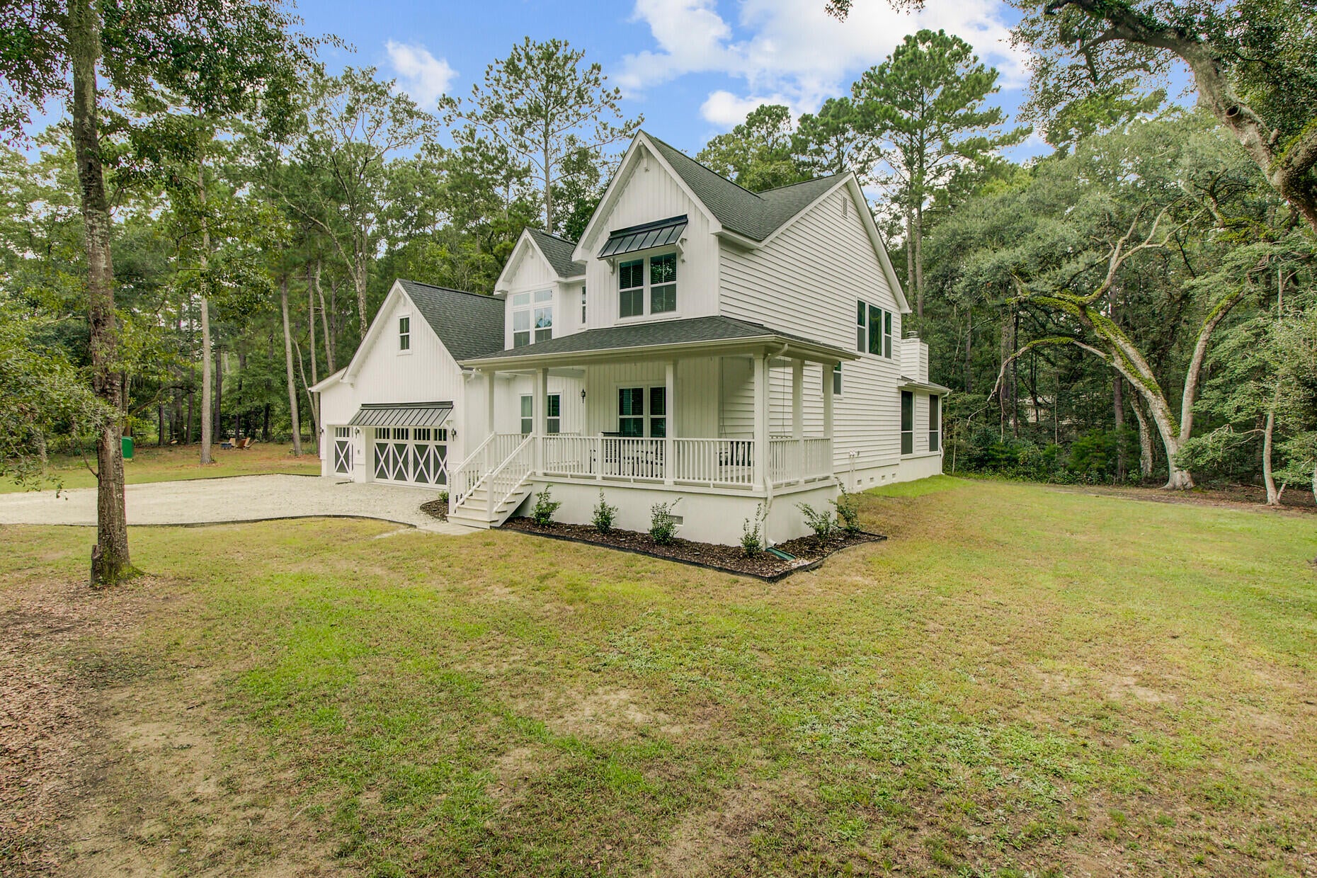 Ravenel, South Carolina, 29470, United States, 5 Bedrooms Bedrooms, ,3 BathroomsBathrooms,Residential,Active,1944033