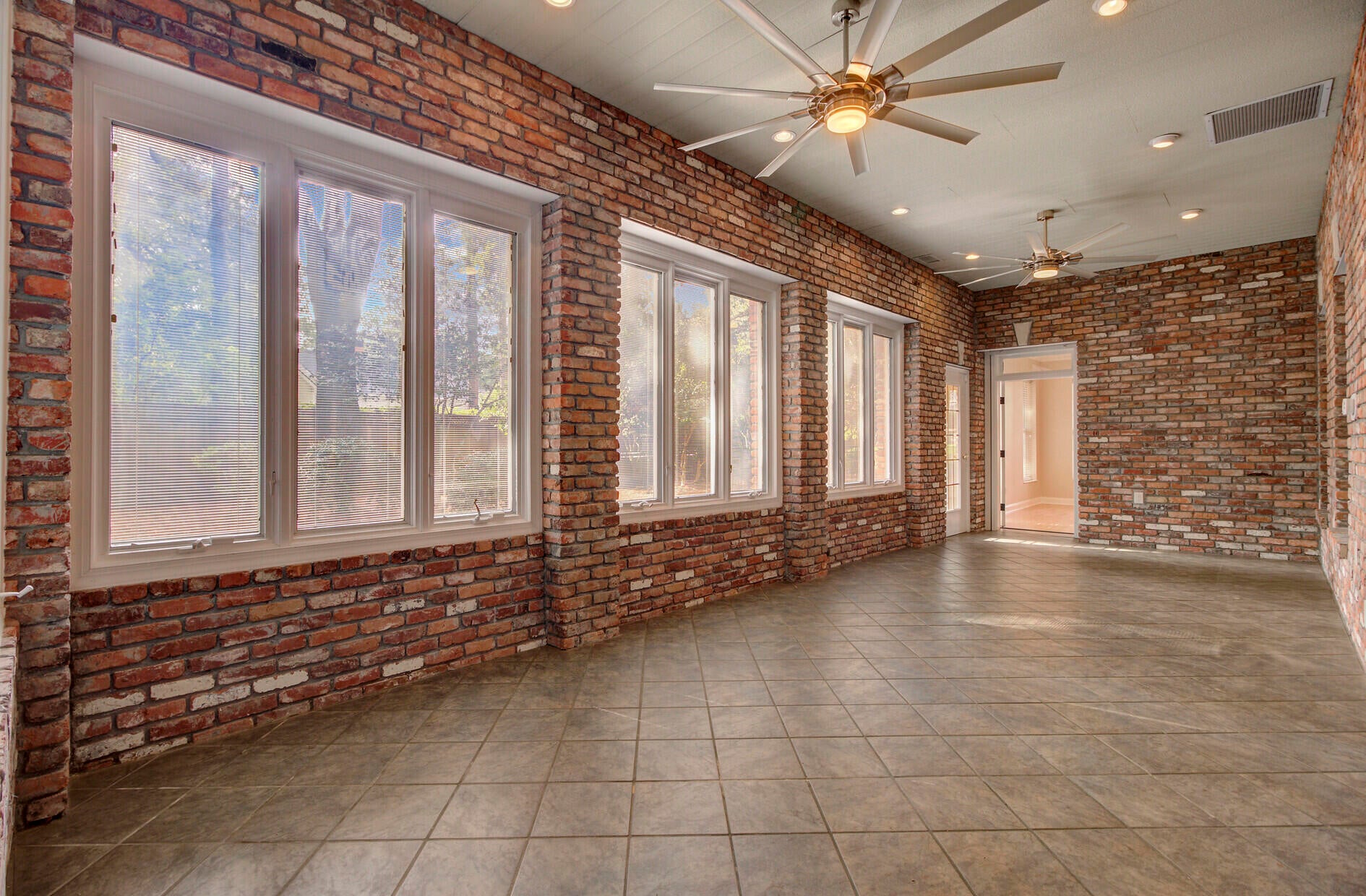 Summerville, South Carolina, 29483, United States, 6 Bedrooms Bedrooms, ,6 BathroomsBathrooms,Residential,Active,2007343