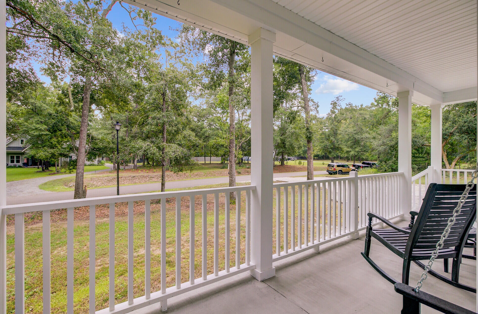 Ravenel, South Carolina, 29470, United States, 5 Bedrooms Bedrooms, ,3 BathroomsBathrooms,Residential,Active,1944033