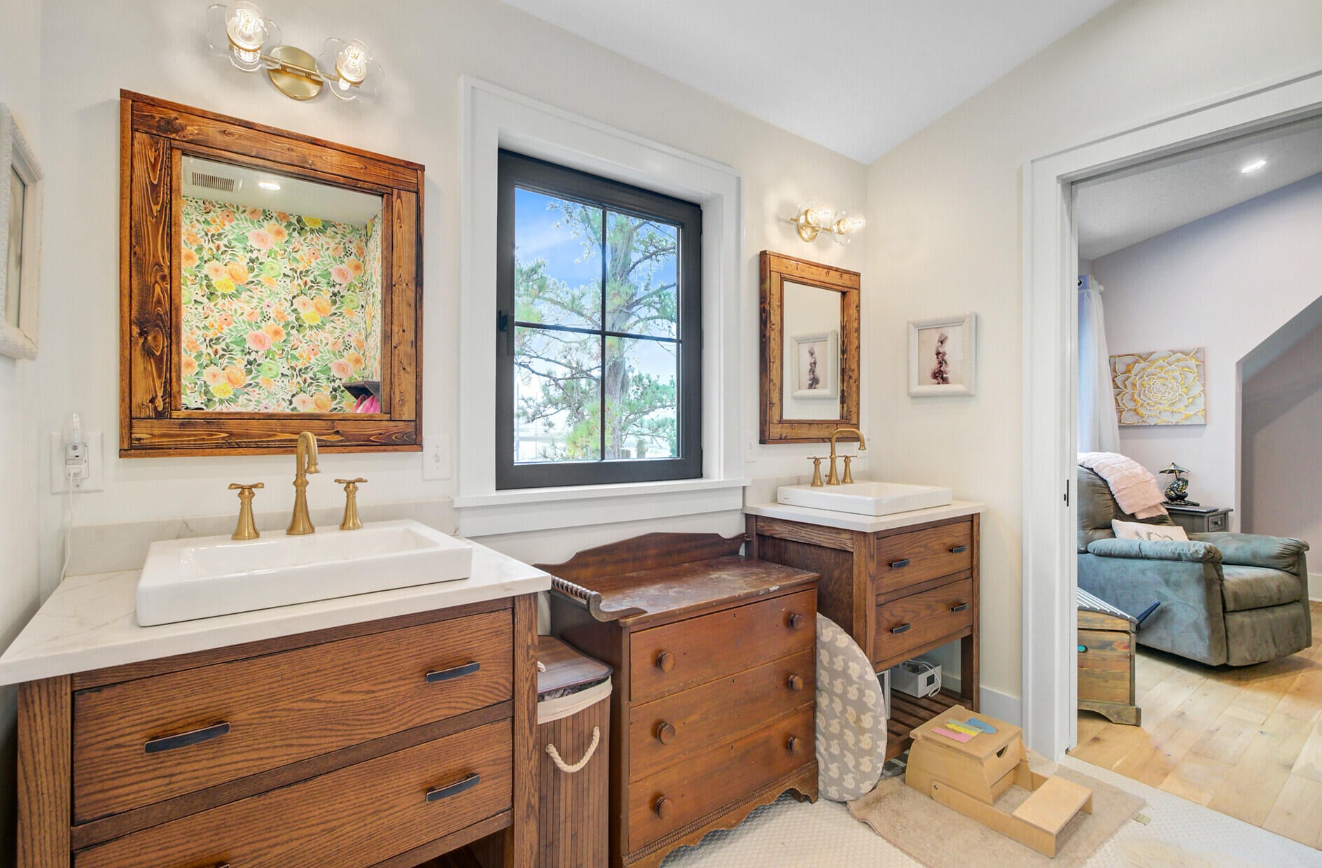 Johns Island, South Carolina, 29455, United States, 4 Bedrooms Bedrooms, ,4 BathroomsBathrooms,Residential,Active,1961948