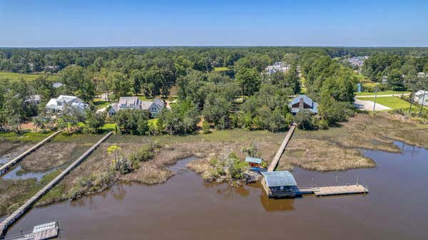 4227 TEN SHILLINGS WAY, RAVENEL, SC 29470, photo 3 of 95