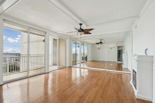 330 CONCORD ST APT 12H, CHARLESTON, SC 29401, photo 5 of 38