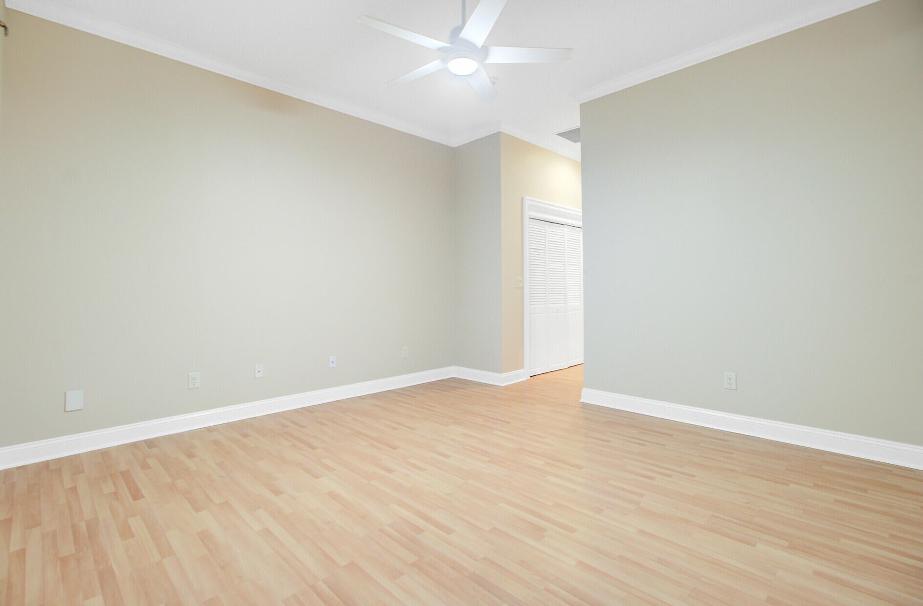 Summerville, South Carolina, 29483, United States, 6 Bedrooms Bedrooms, ,6 BathroomsBathrooms,Residential,Active,1913945