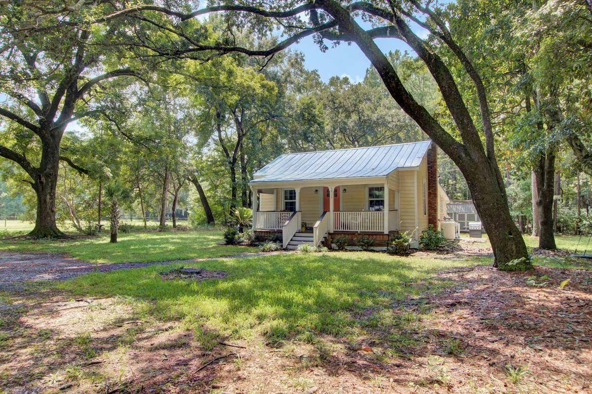 5913 DRAYTON ST, RAVENEL, SC 29470, photo 1 of 42